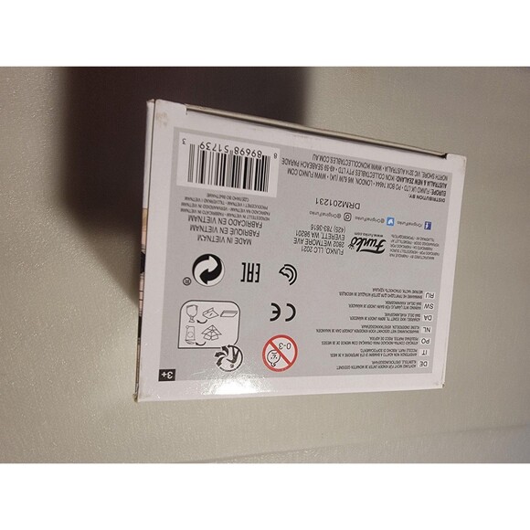 Junji Ito Collection ~ Miss Fuchi #913 - Picture 5 of 6